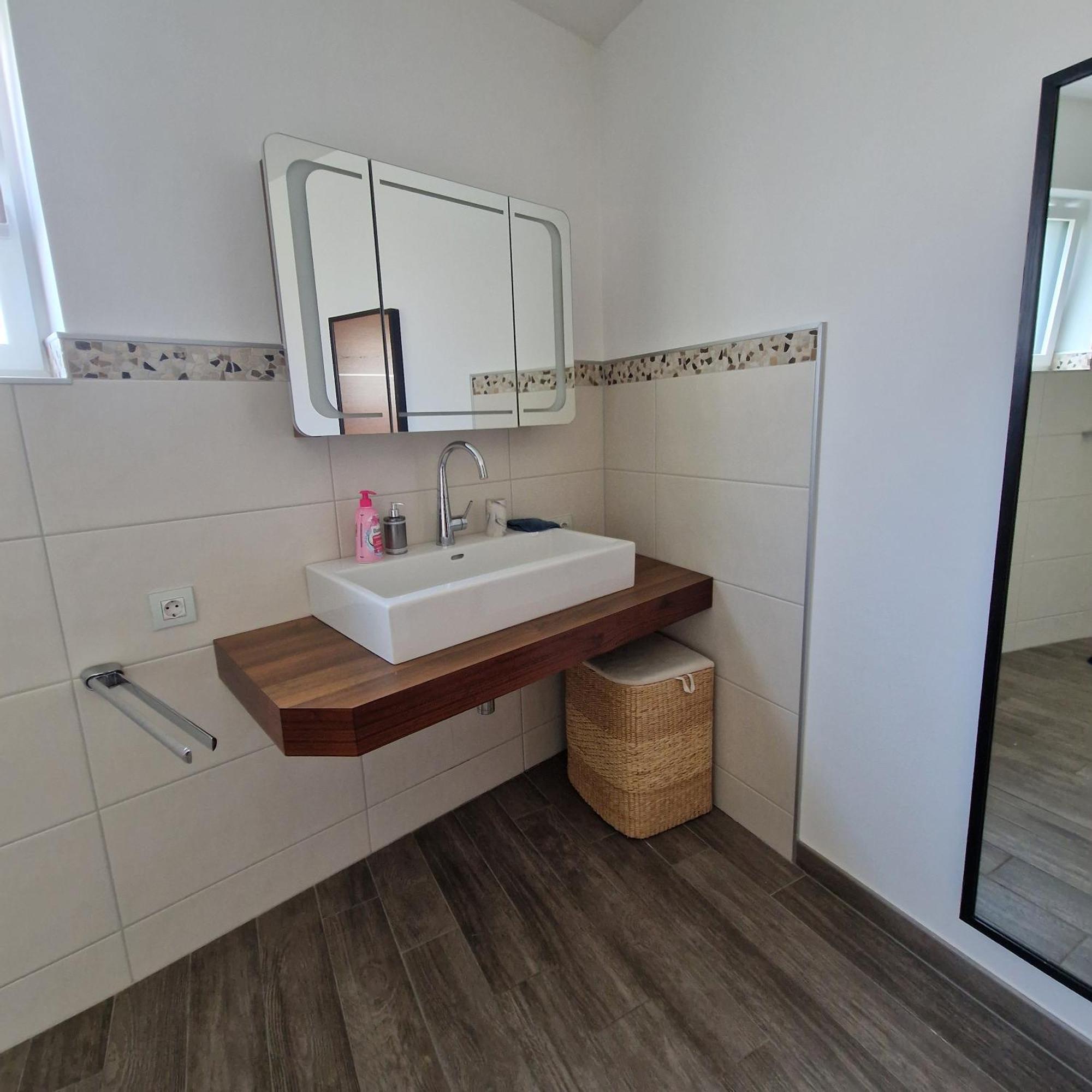 Apartment Comfy Plaza Aurolzmunster